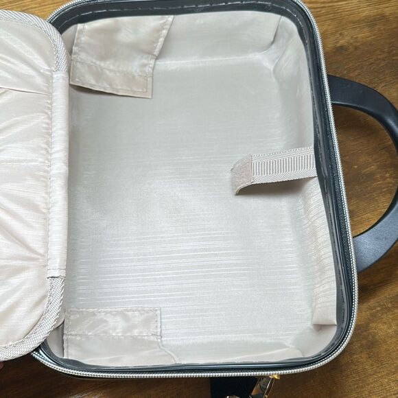 Triforce Avignon Collection Black Floral Hard Beauty Case Organizer - Picture 8 of 13